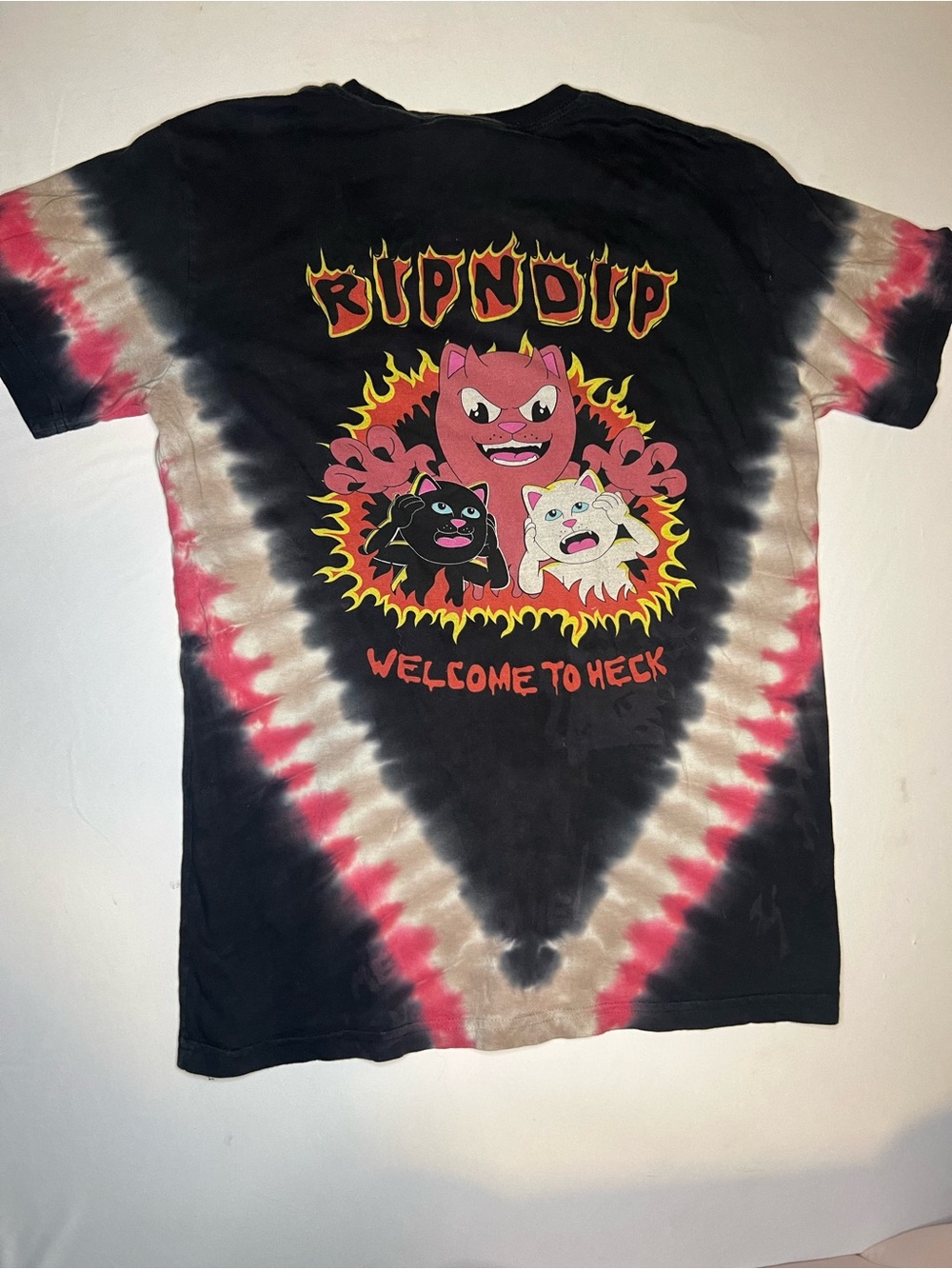 RIPNDIP "Welcome to Heck" Tie-Dye Graphic Tee - Black/Red